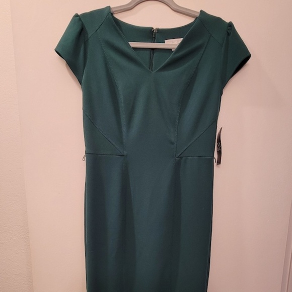 Green Sheath Dress - Picture 1 of 4